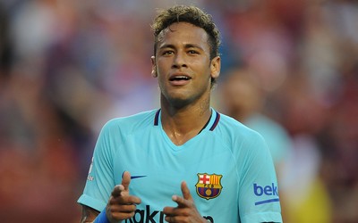 小鸟体育独家-久保建英赛后加练任意球太卷了