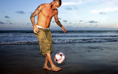 小鸟体育动态-克洛伊凯利如何应对压力